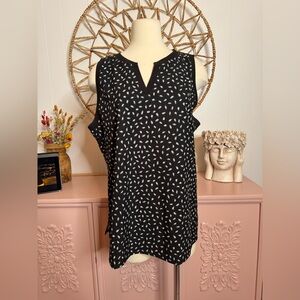 Chico's‎ Black and White Patterned Blouse